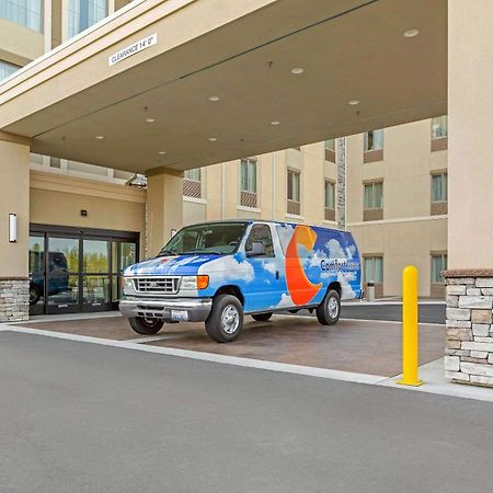 Comfort Suites Burlington Near I-5 Zewnętrze zdjęcie