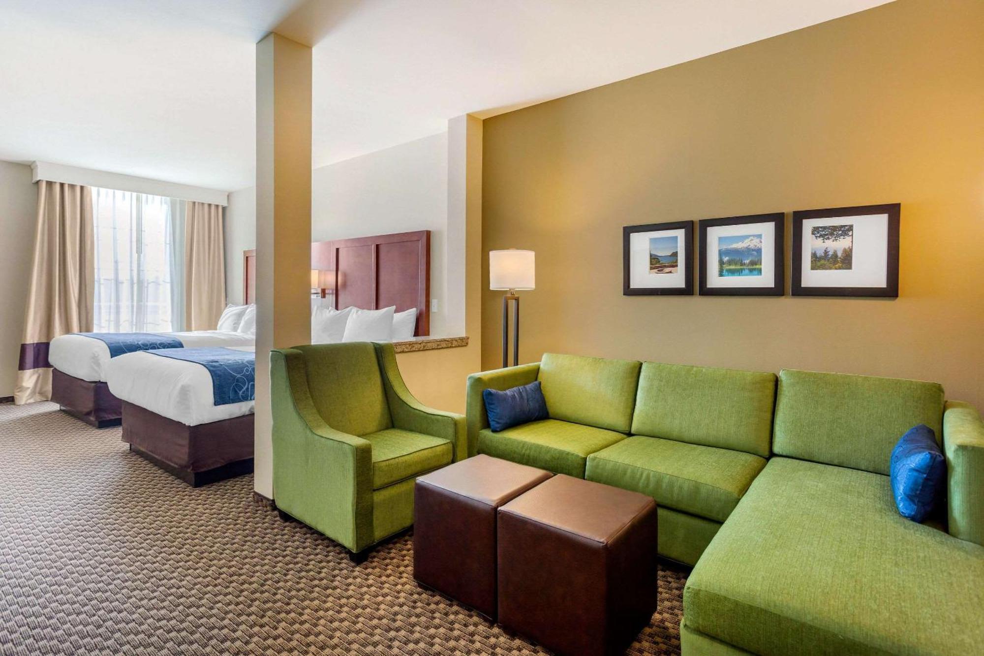 Comfort Suites Burlington Near I-5 Zewnętrze zdjęcie